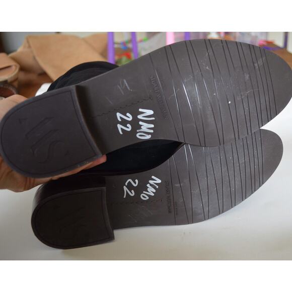 Stuart Weitzman Black Suede Boot Flat - Picture 7 of 8